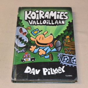Dav Pilkey Koiramies valloillaan
